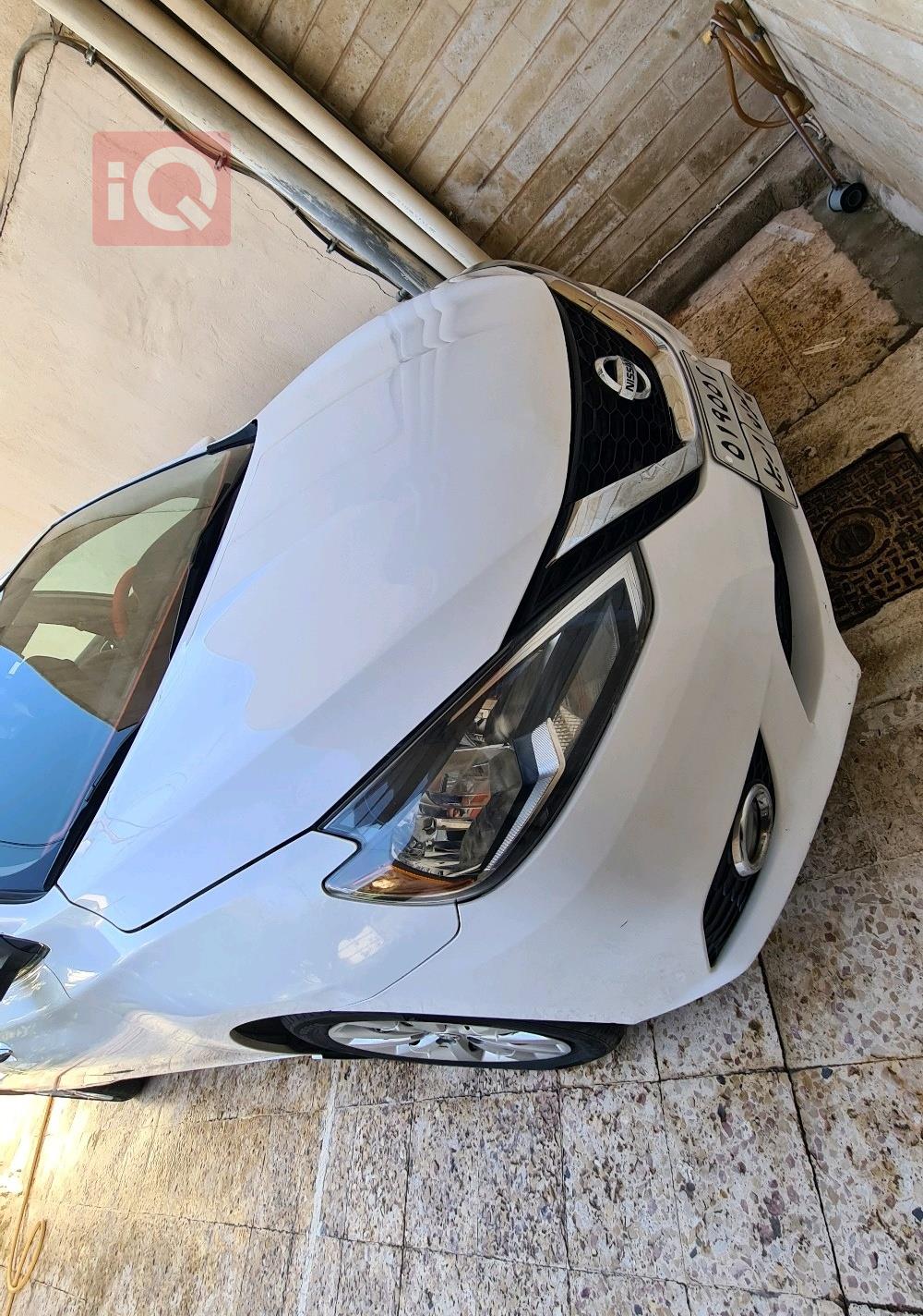 نیسان سێنترا